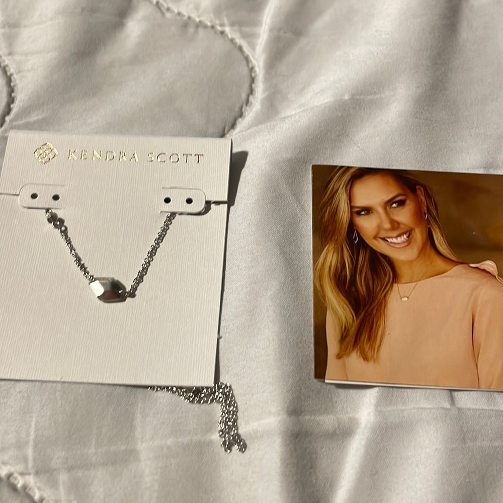 Kendra Scott Lauren Necklace